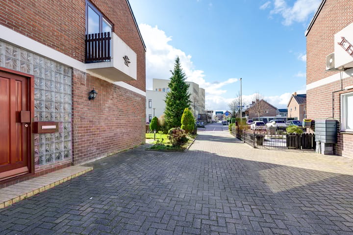 Foto 9 van Maasstraat 21