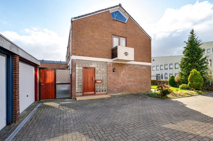 Foto 10 van Maasstraat 21