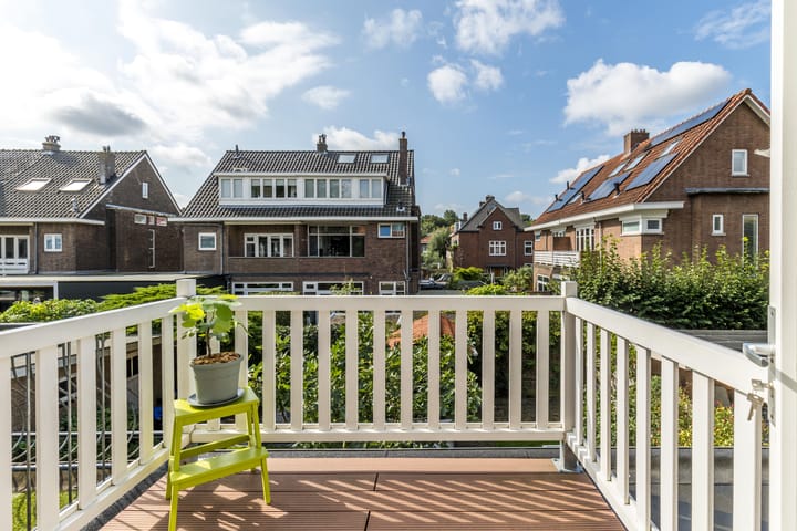 Foto 44 van Charlotte de Bourbonstraat 31