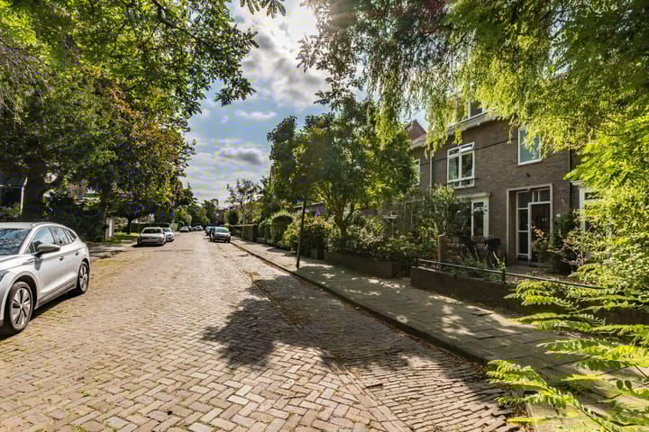 Foto 51 van Charlotte de Bourbonstraat 31