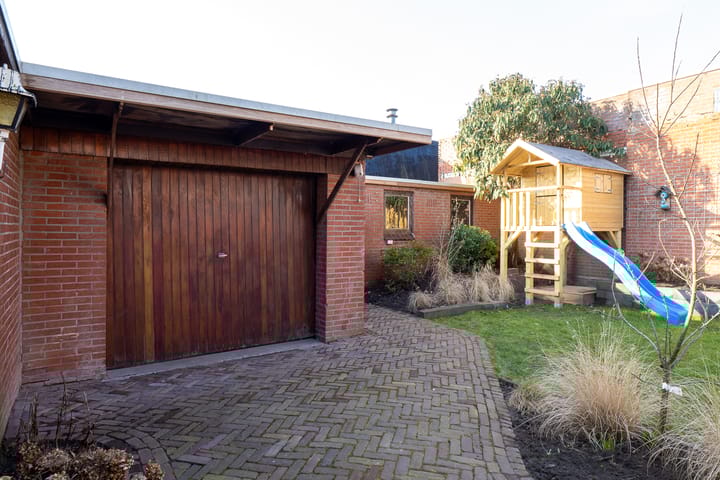 Foto 32 van Lijsterweg 70