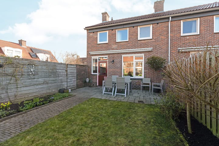 Foto 33 van Lavendelstraat 2