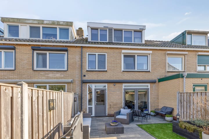 Foto 32 van Beemsterstraat 26