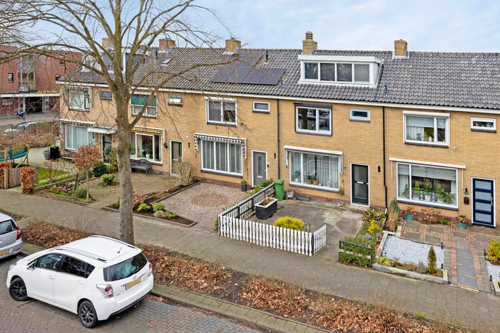 Foto 33 van Beemsterstraat 26