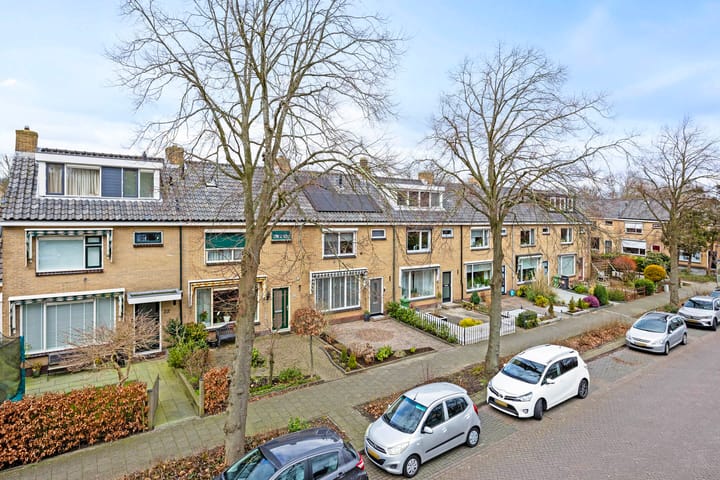 Foto 34 van Beemsterstraat 26