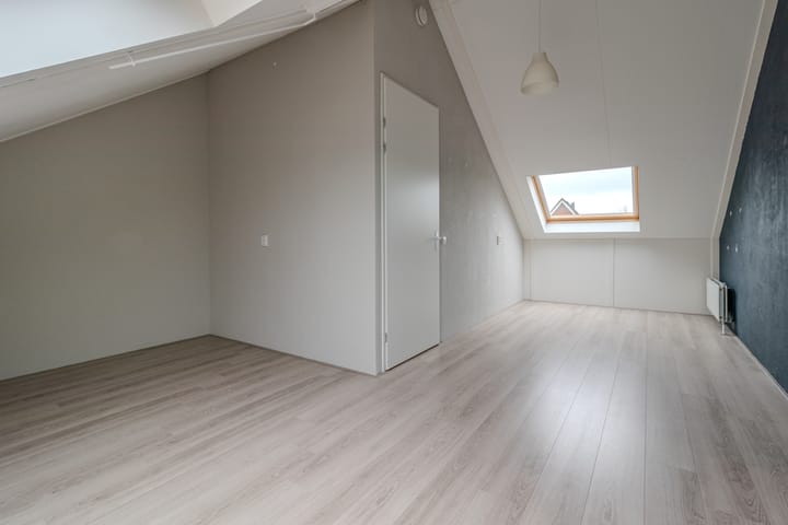 Foto 23 van Emmy Belinfantelaan 65