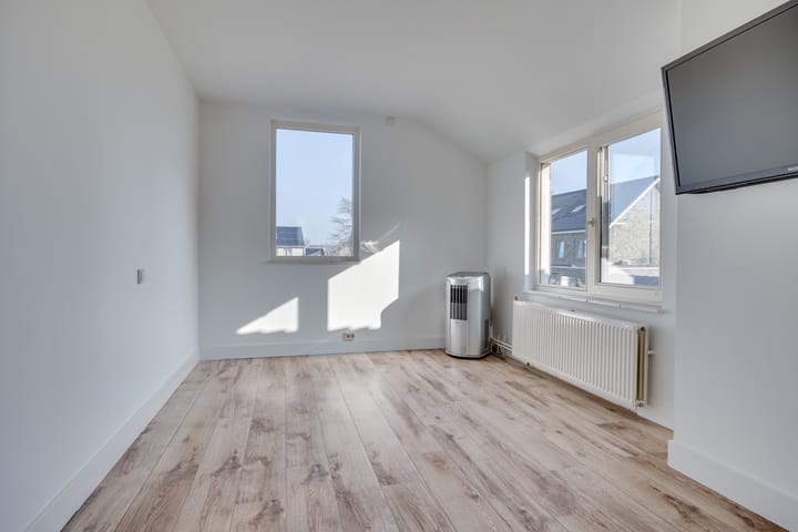 Foto 23 van Koningin Beatrixlaan 26