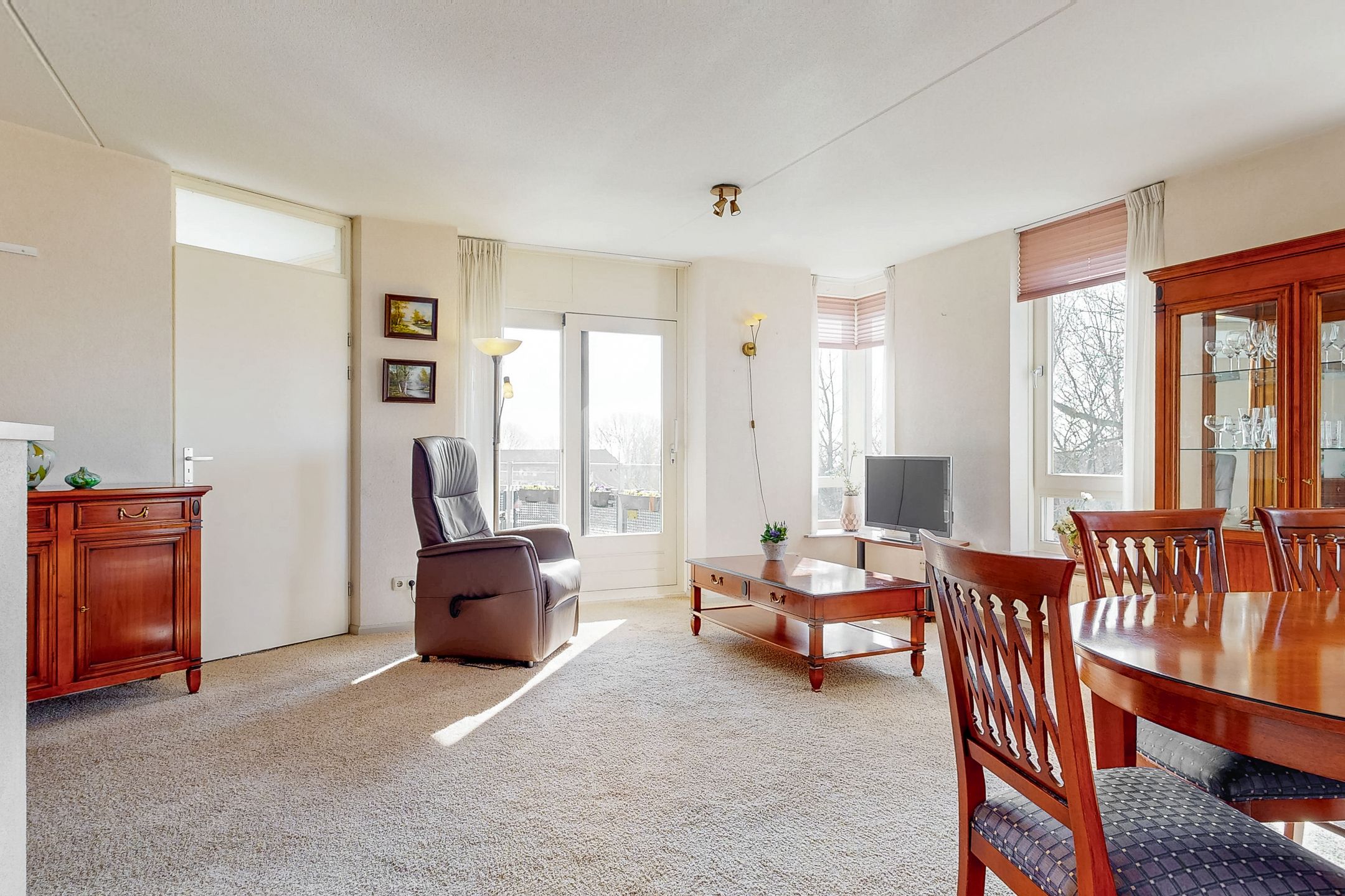 Foto 12 van Grote Beer 25