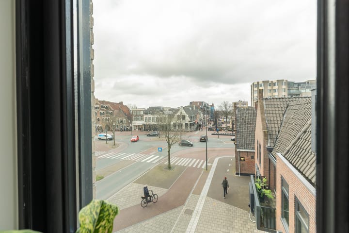 Photo 11 of Alteveerstraat 15