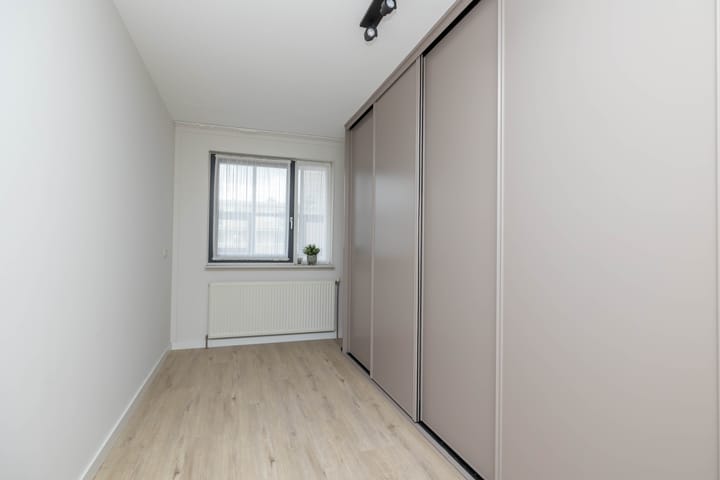 Photo 35 of Alteveerstraat 15