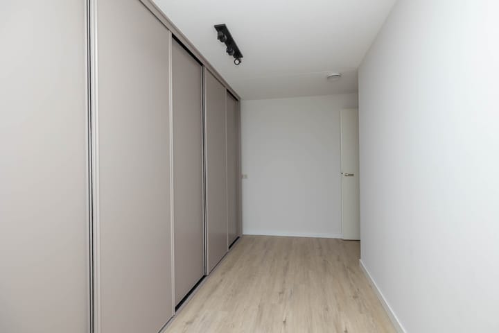 Photo 36 of Alteveerstraat 15