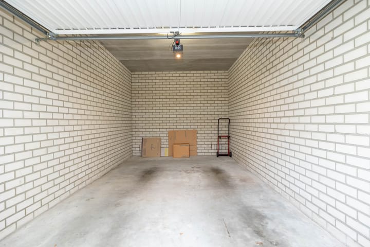 Photo 52 of Alteveerstraat 15