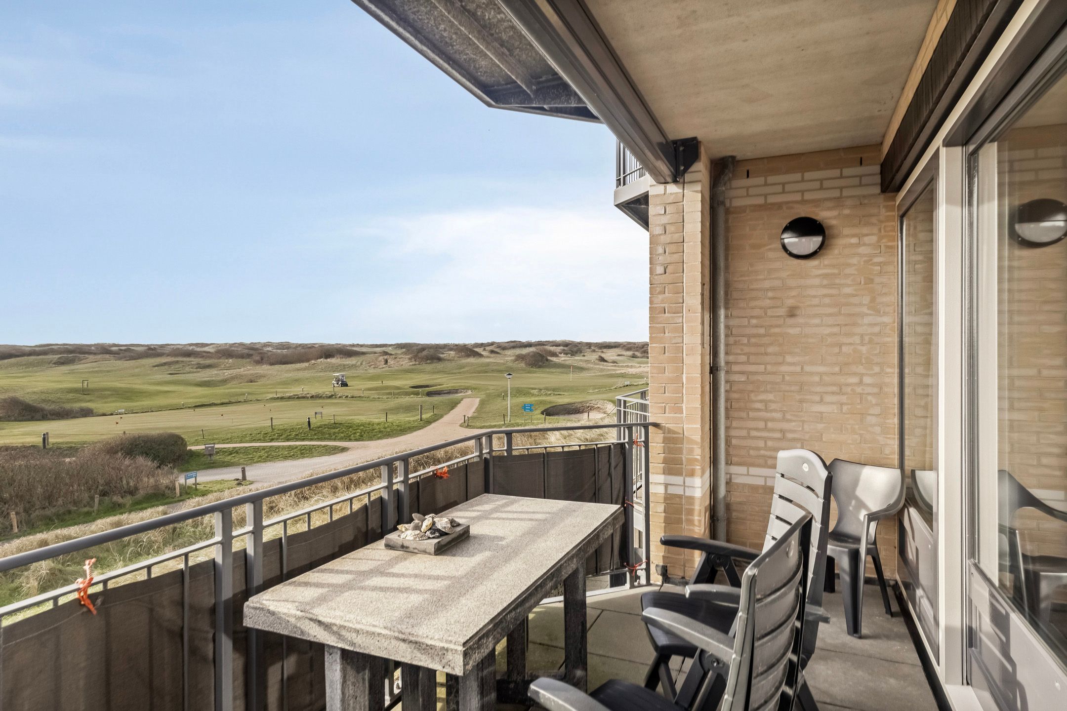 2-bedroom freehold villa in Domburg — photo 2 of 5