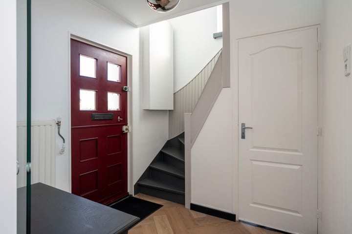 Photo 16 of Damiatestraat 56