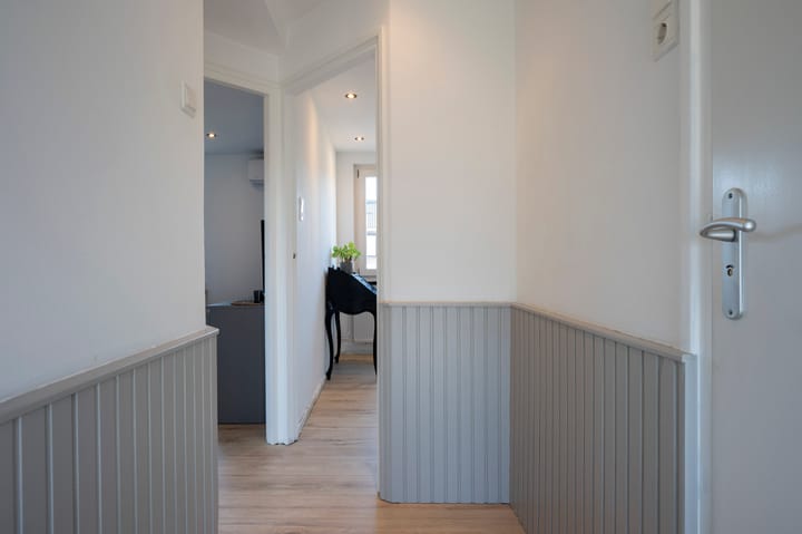 Photo 36 of Damiatestraat 56