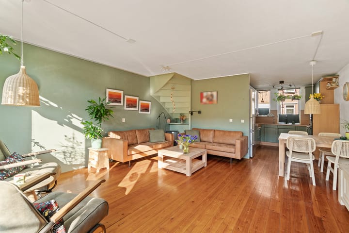 Foto 10 van Augusta de Witstraat 11