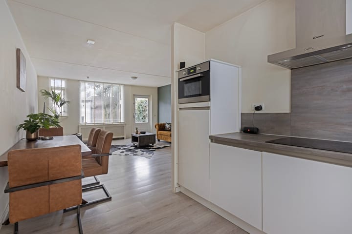 Foto 2 van Meijer van Leeuwenstraat 33