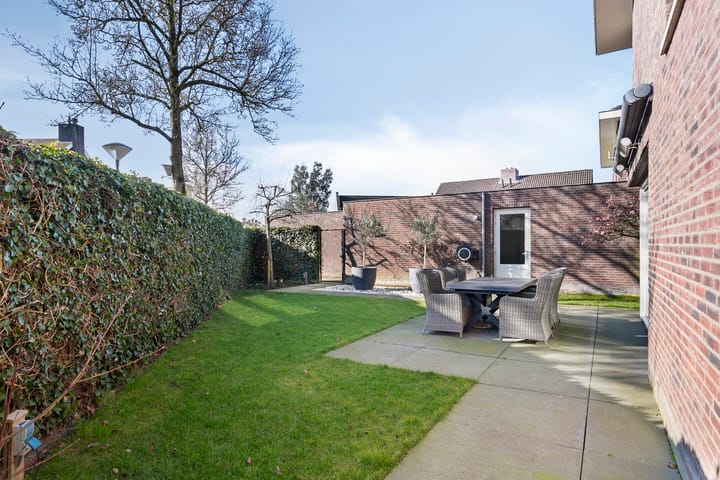 Foto 23 van Dorpsstraat 15-A