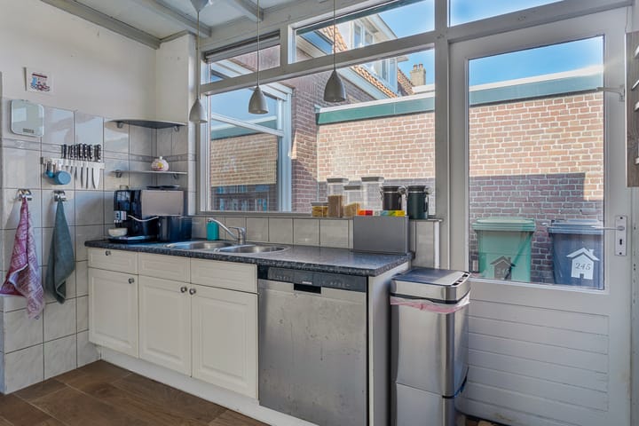 Foto 13 van Antwerpsestraatweg 245