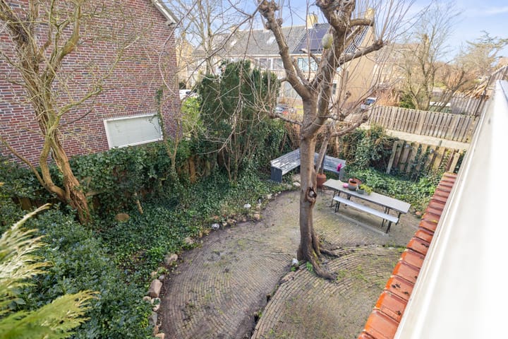 Foto 11 van Duinroosstraat 186