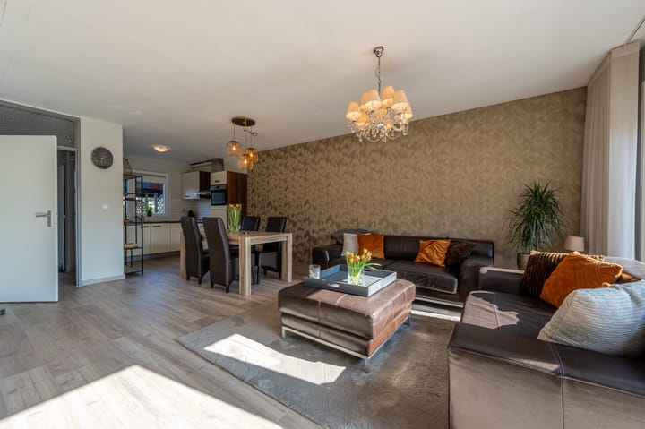 Foto 11 van Heraut 17