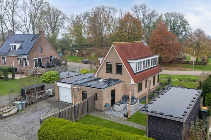 Photo 36 of 't Noordeinde 2