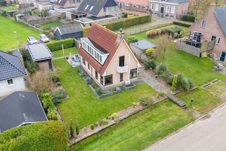 Photo 41 of 't Noordeinde 2