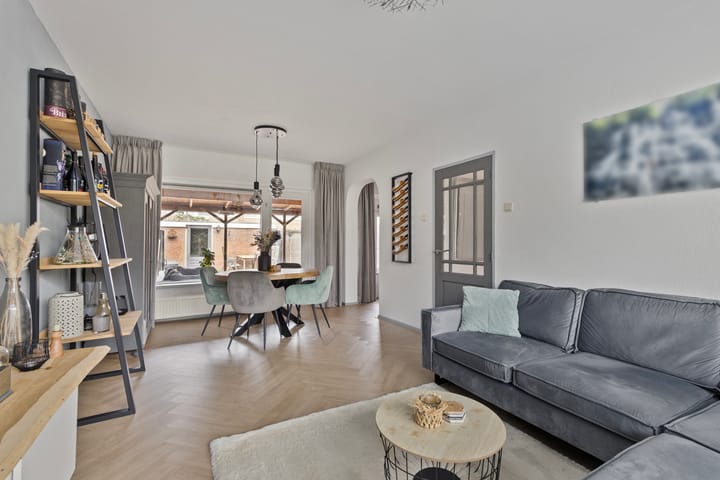 Foto 2 van Duinkerkelaan 11