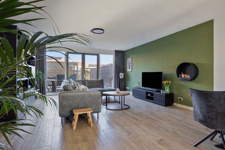 Photo 3 of Laan van Hout 37