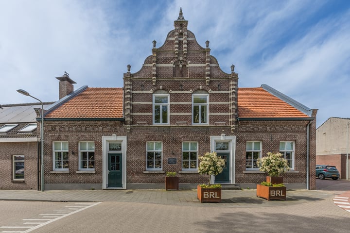 Hoenderstraat 10-12, Venray