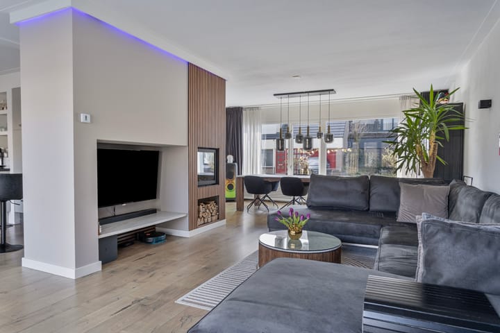 Foto 2 van Jacob van Lennepstraat 19