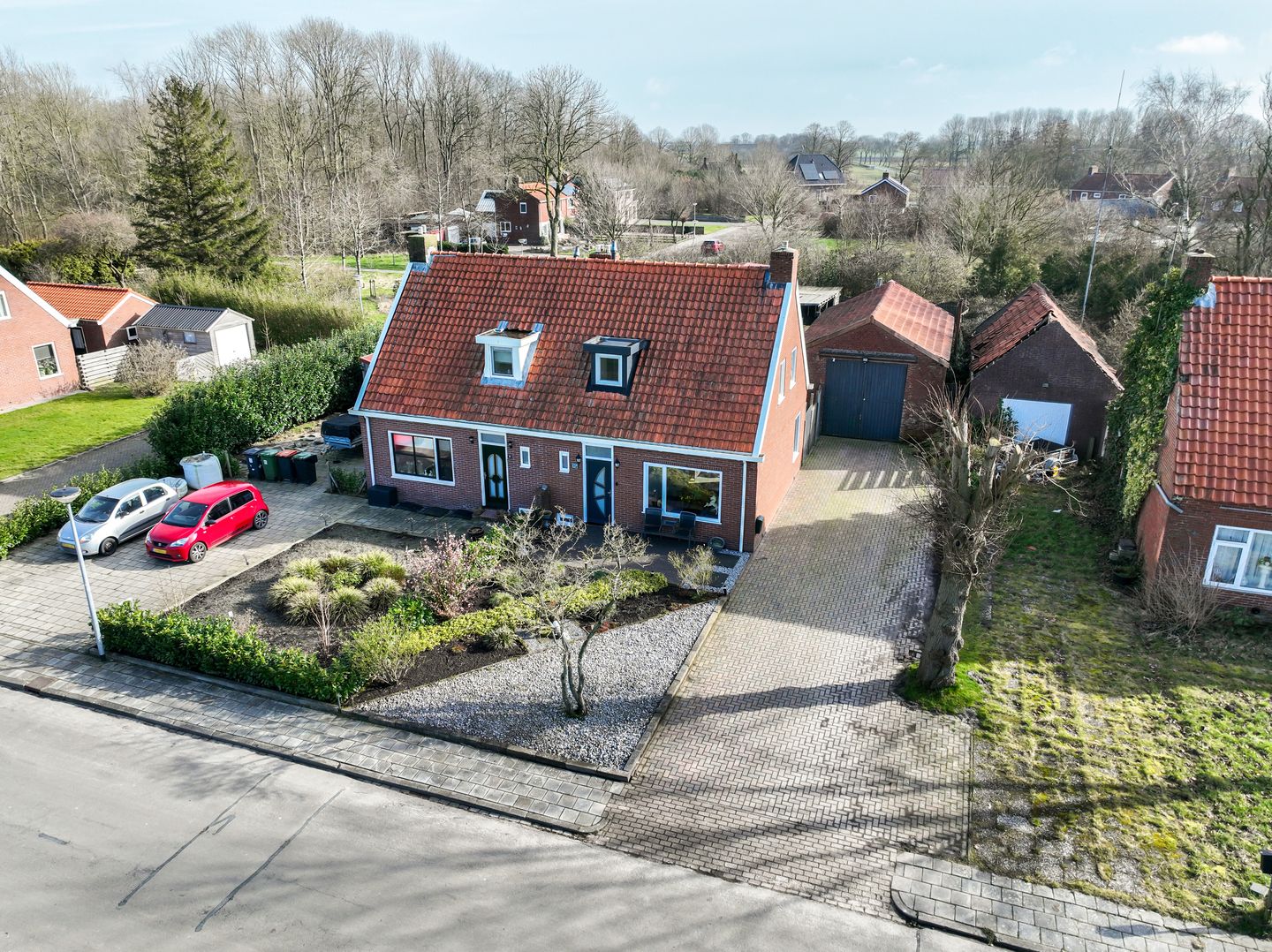 Foto 5 van H.R.Remmersweg 7