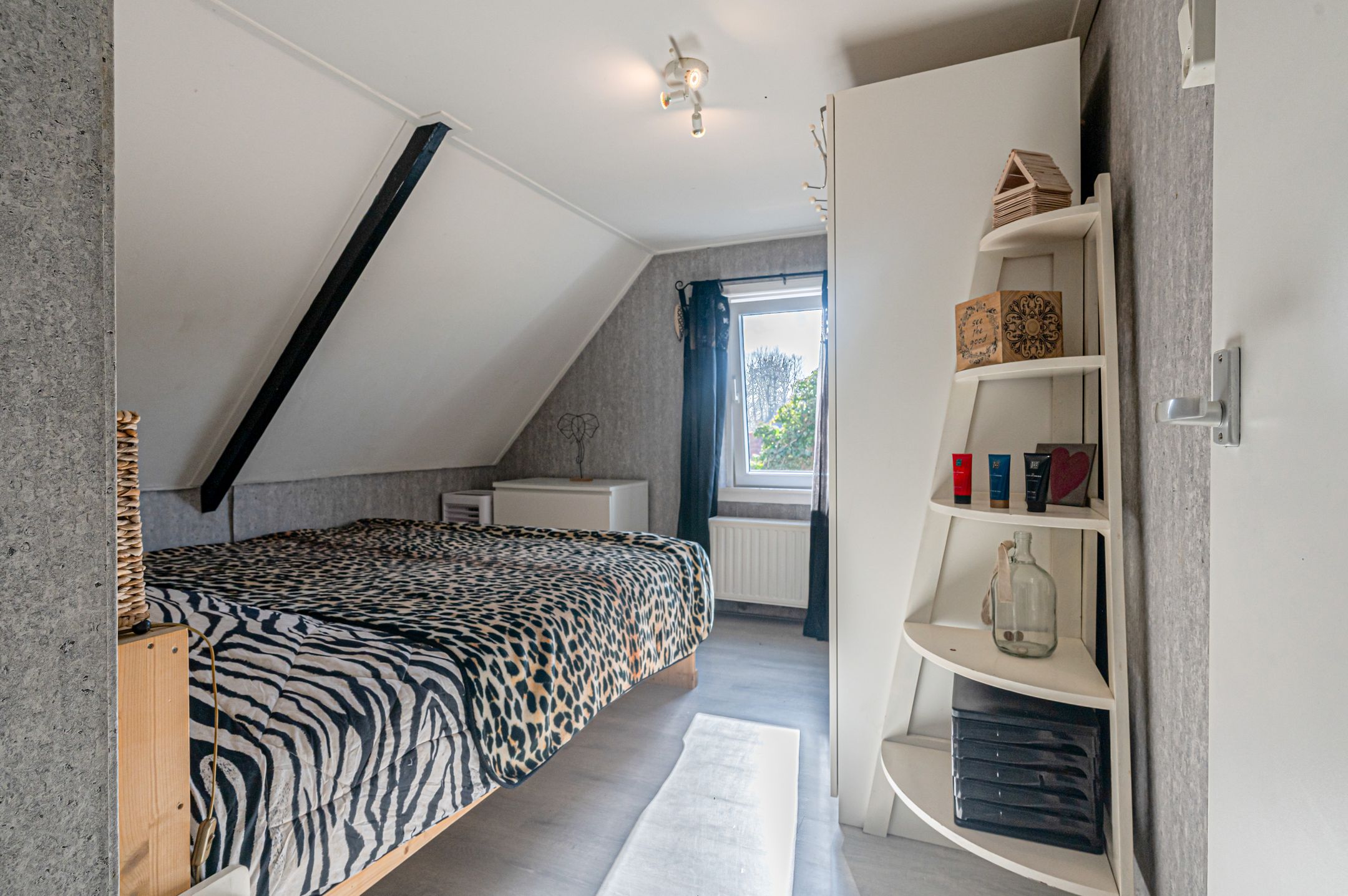 Foto 30 van H.R.Remmersweg 7