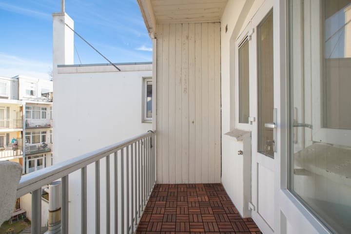 Photo 7 of Javastraat 129-3