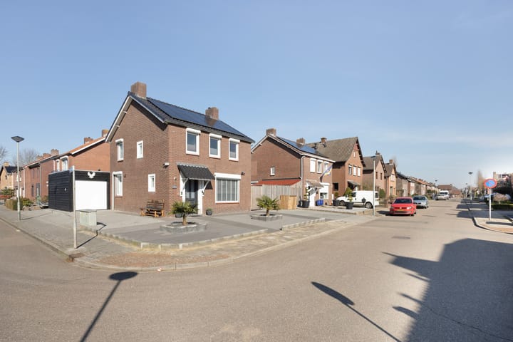 Foto 1 van St.Martinusweg 28