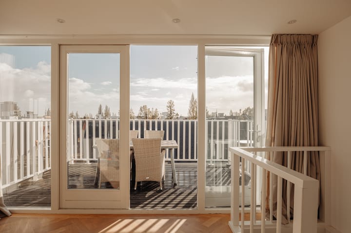 Foto 1 van Balthasar Floriszstraat 5-3