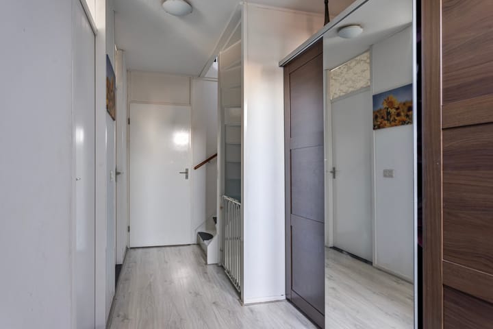 Foto 20 van Eekhoornveld 62