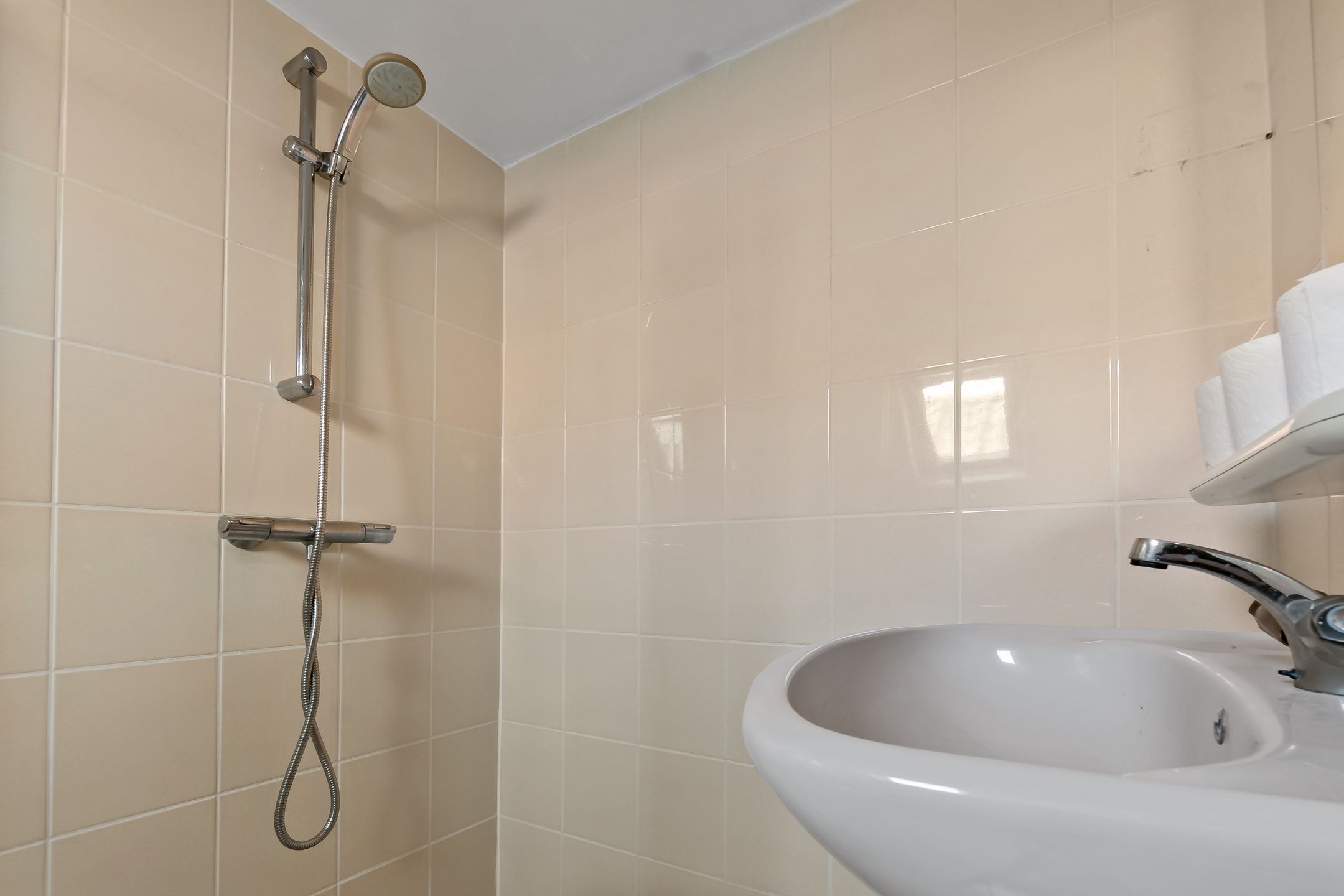 Foto 30 van Sumatrastraat 157