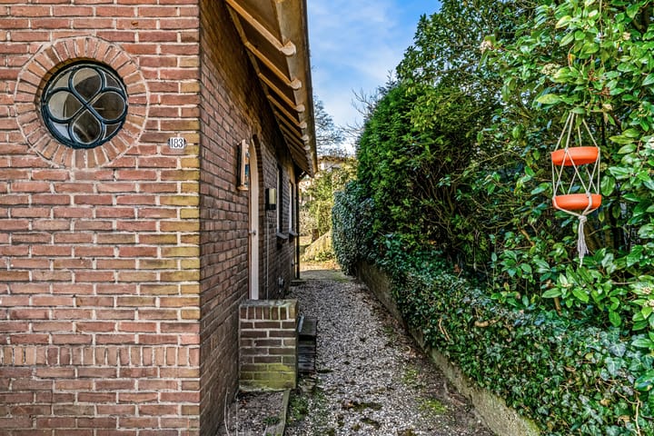 Foto 23 van Rijksweg 183