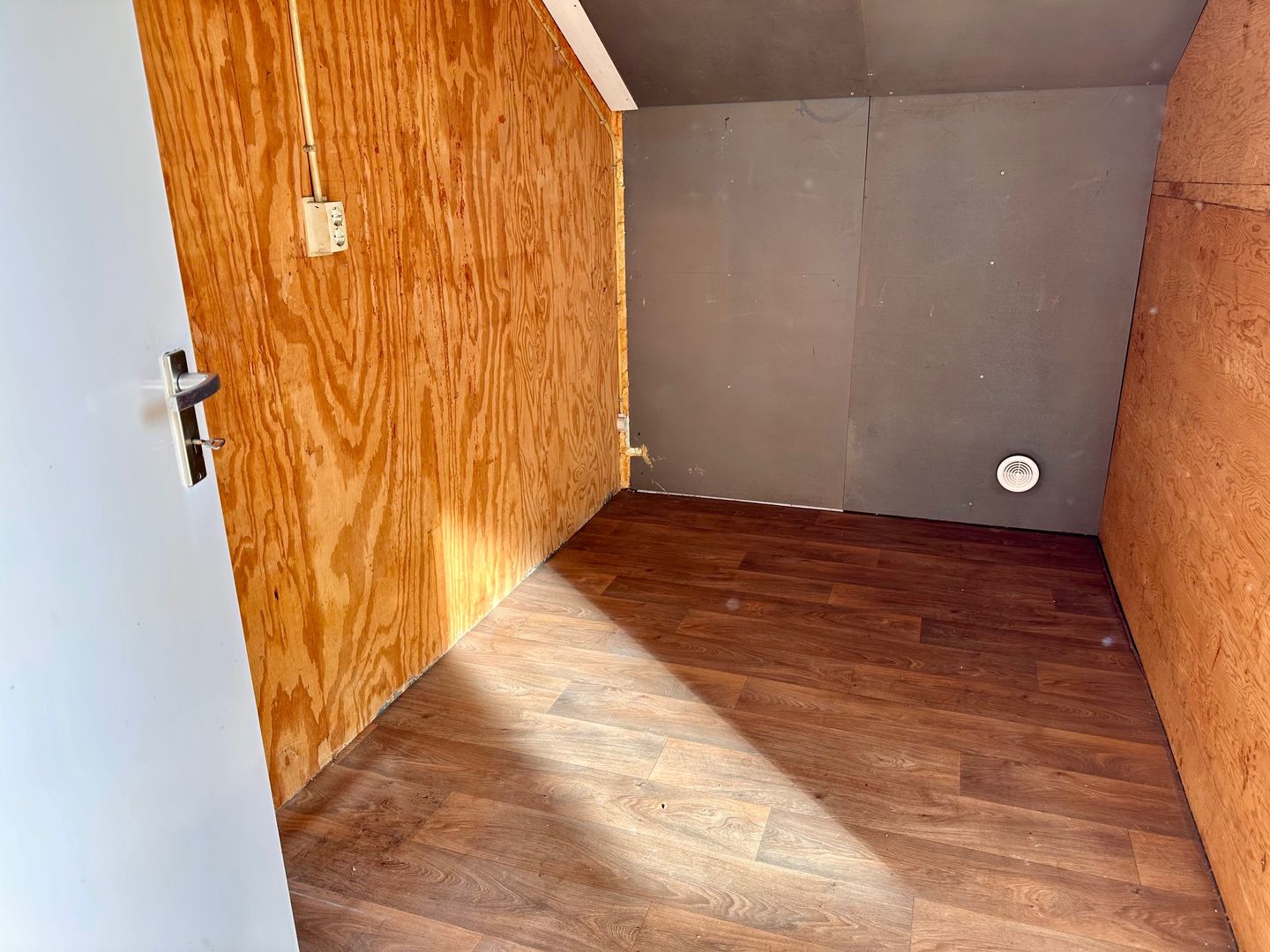 Foto 34 van Enkhuizerweg 15