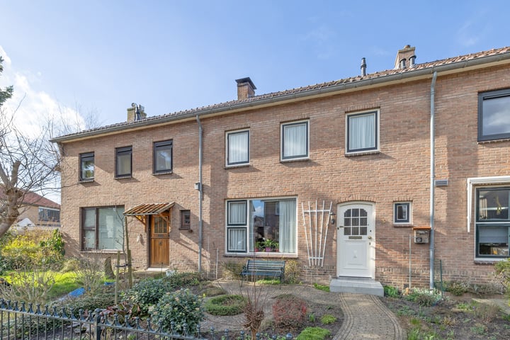 Hoekerstraat 3