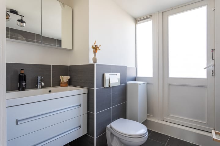 Foto 26 van Van Egmondstraat 75