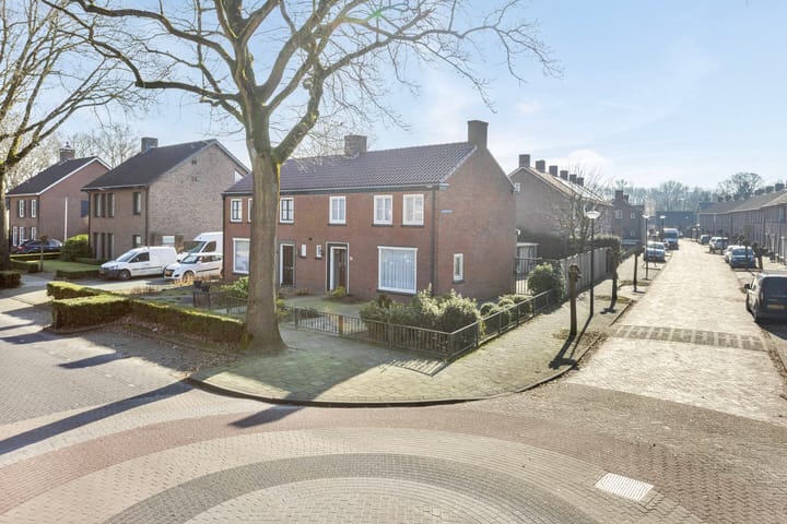 Photo 1 of Wilhelminalaan 16