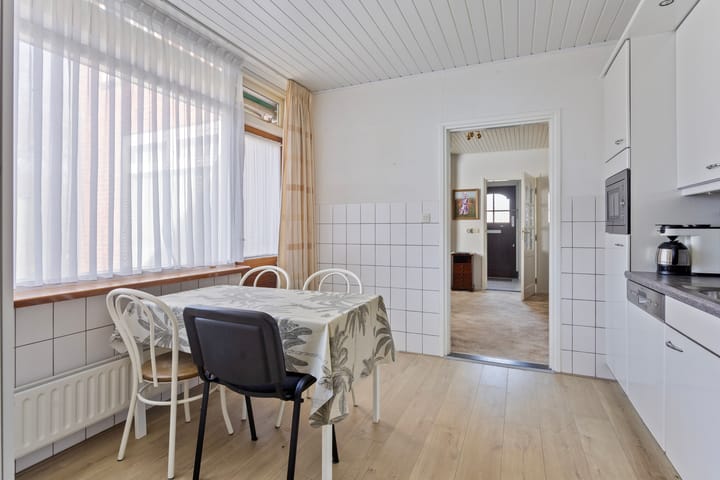 Photo 14 of Wilhelminalaan 16