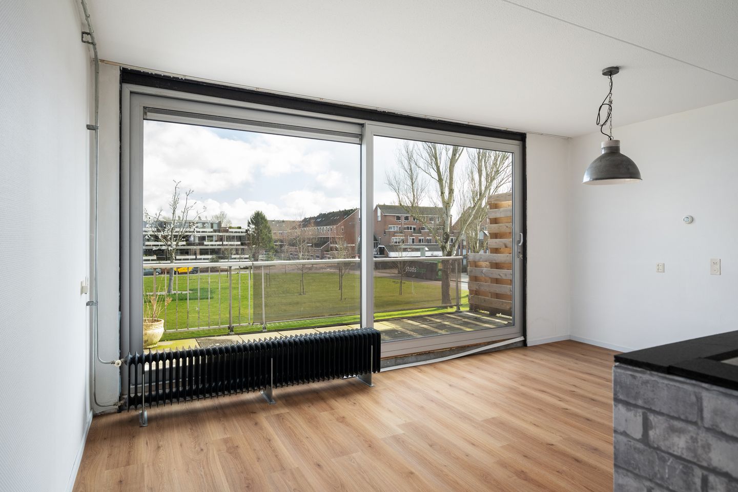 Foto 4 van Essenburg 85