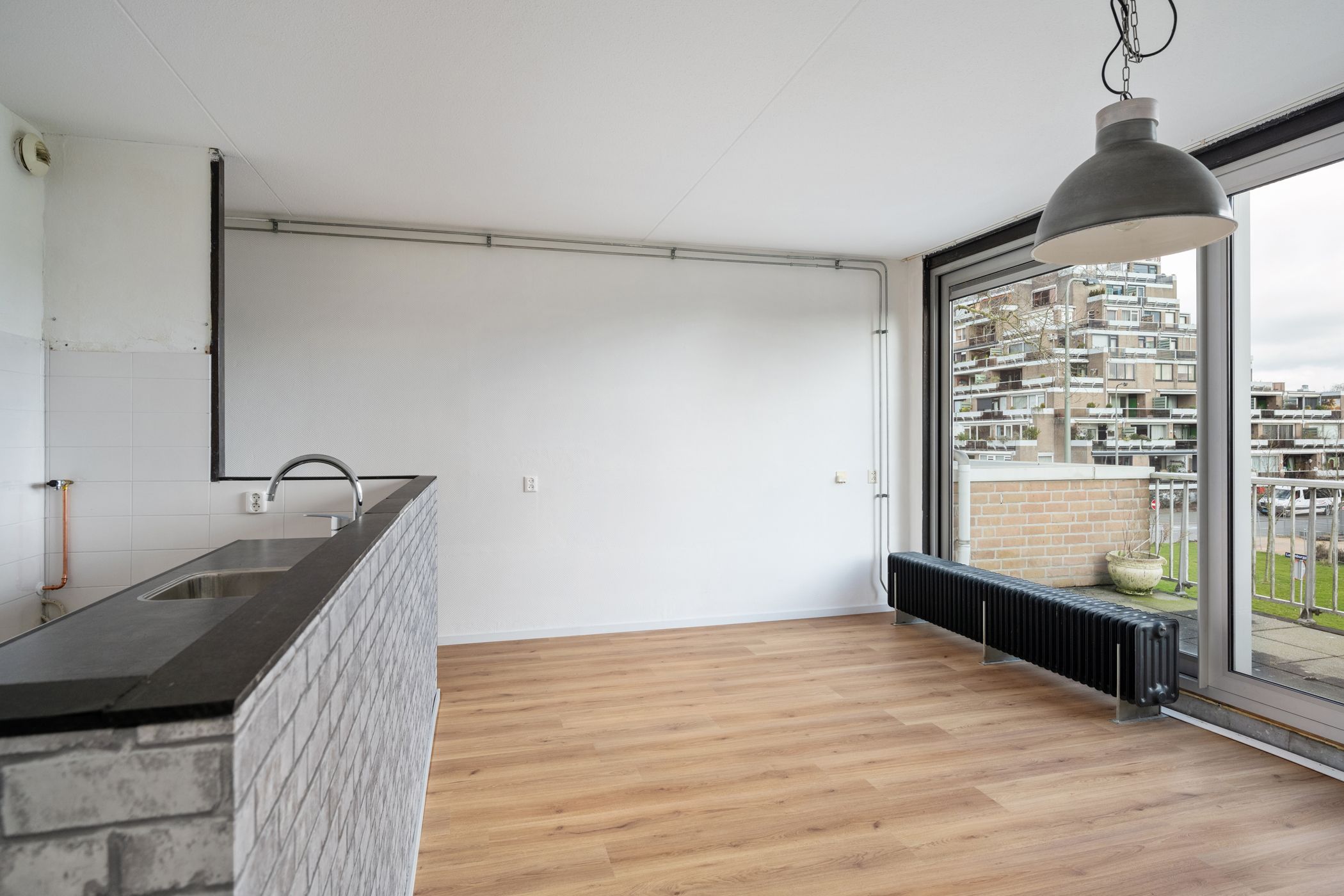 Foto 6 van Essenburg 85