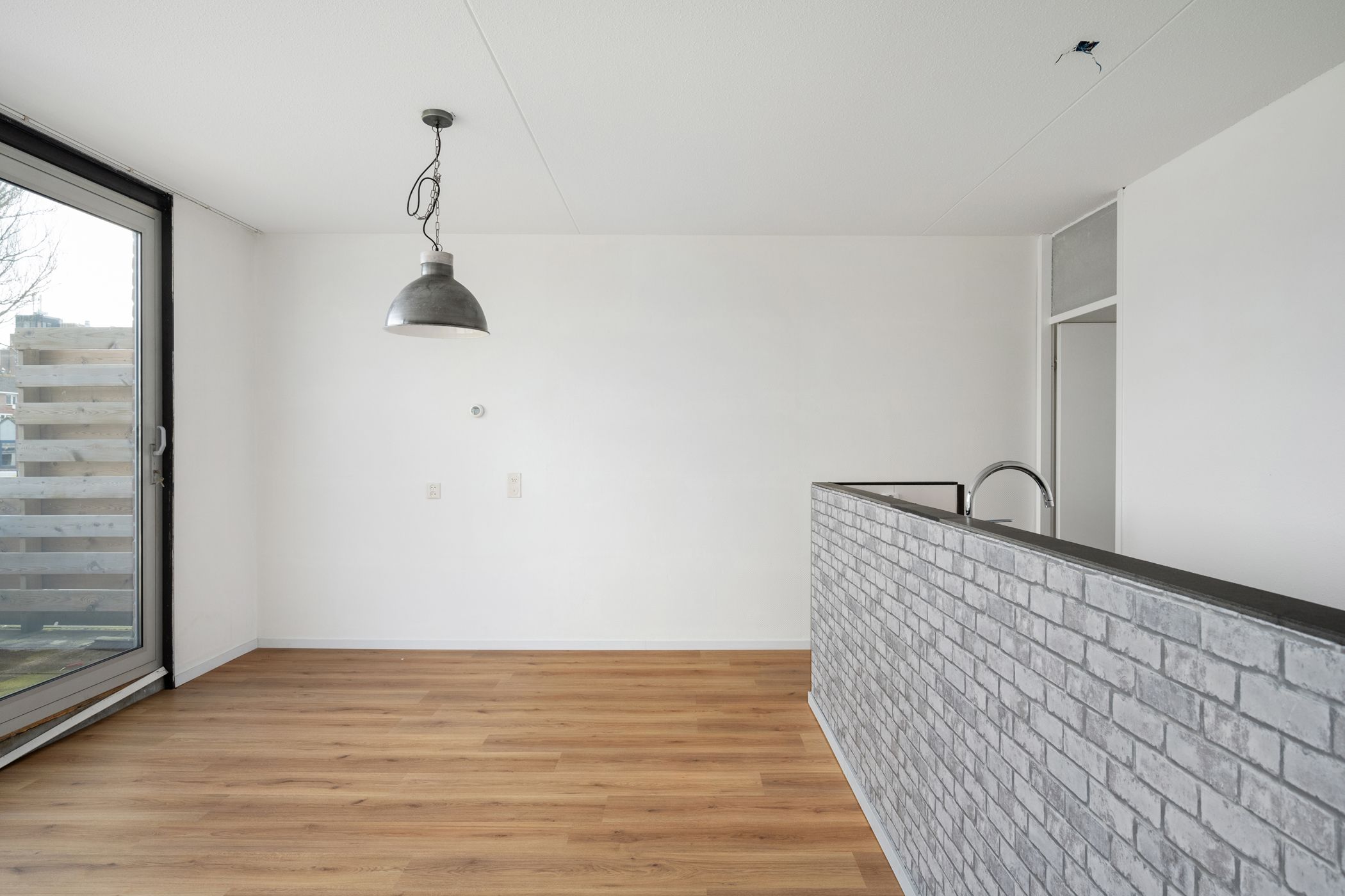 Foto 9 van Essenburg 85