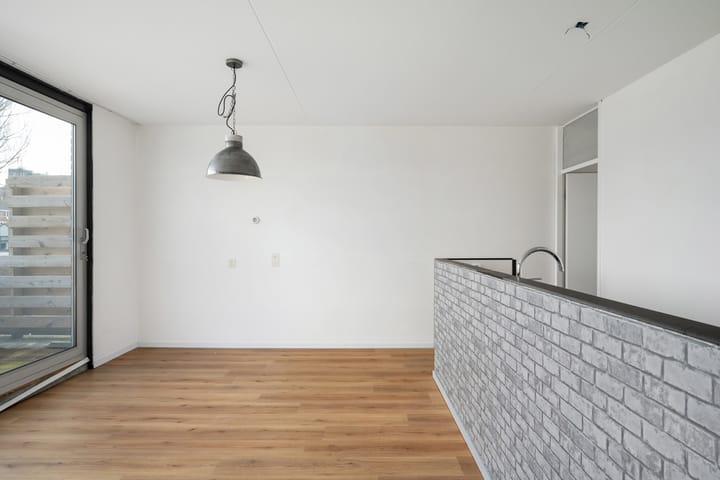 Foto 9 van Essenburg 85