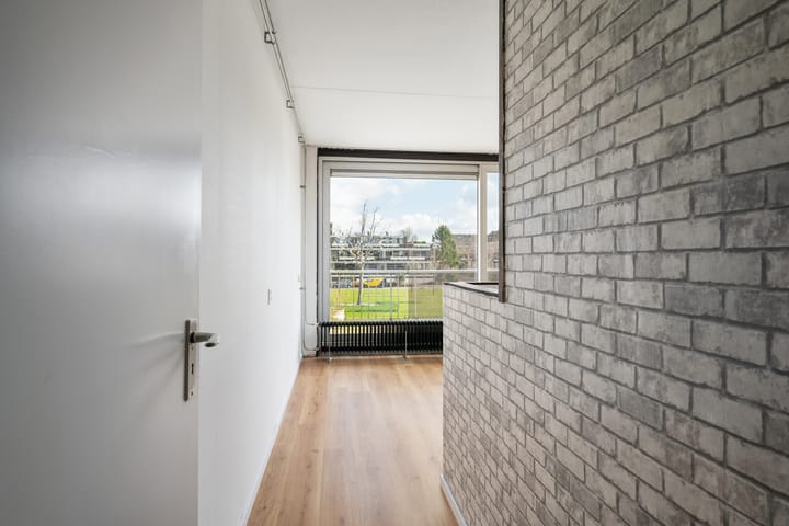 Foto 11 van Essenburg 85