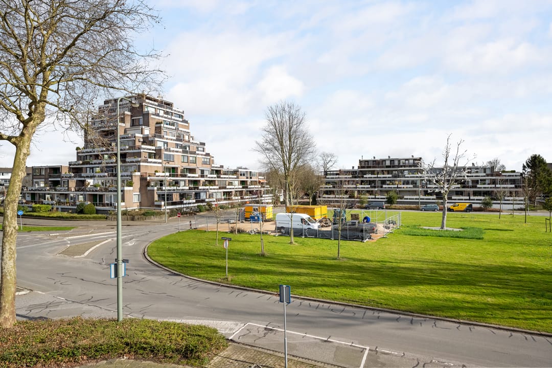 Foto 16 van Essenburg 85